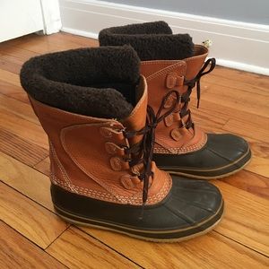 LL Bean Leather Snow Boots